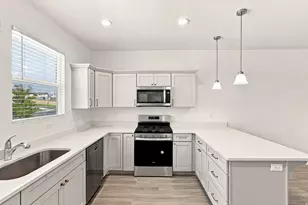 2076 N 4100 W, Lehi, UT 84043 - Photo 9