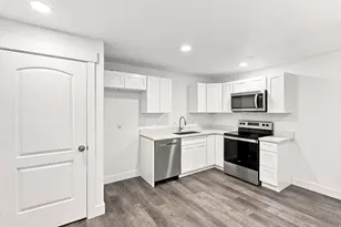 2076 N 4100 W, Lehi, UT 84043 - Photo 29