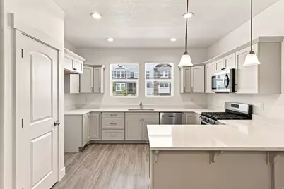 2076 N 4100 W #466, Lehi, UT 84043 - Photo 7