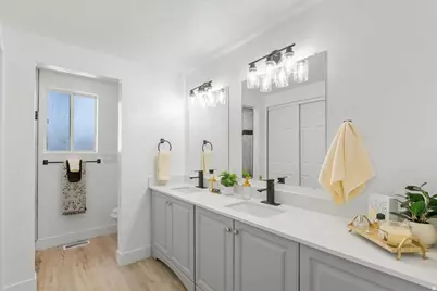 285 N 400 E, Mount Pleasant, UT 84647 - Photo 9
