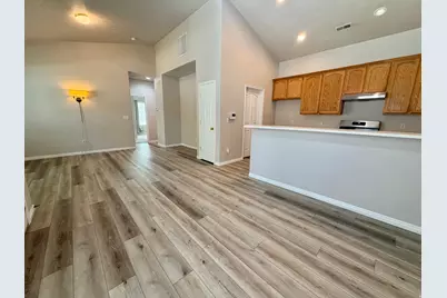 7304 S Geralee Ln, West Jordan, UT 84084 - Photo 11