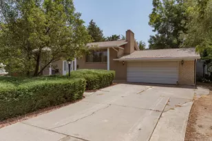 1706 E 6670 S, Cottonwood Heights, UT 84121 - Photo 1