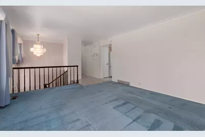 1706 E 6670 S, Cottonwood Heights, UT 84121 - Photo 9