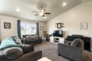 353 N 770 W, Smithfield, UT 84335 - Photo 3