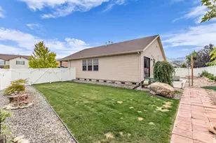 915 N Opal Ln, Tooele, UT 84074 - Photo 27