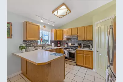 1422 W Quail Ridge Rd, Riverton, UT 84065 - Photo 7