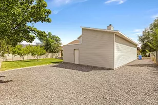 1422 W Quail Ridge Rd, Riverton, UT 84065 - Photo 19