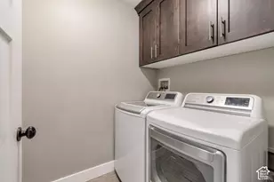 296 S Virginia Ln, Grantsville, UT 84029 - Photo 9