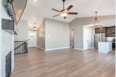 296 S Virginia Ln, Grantsville, UT 84029 - Photo 5