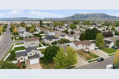 603 E 2050 S, Clearfield, UT 84015 - Photo 35