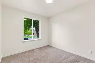603 E 2050 S, Clearfield, UT 84015 - Photo 17