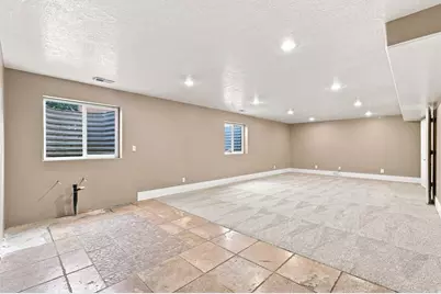 603 E 2050 S, Clearfield, UT 84015 - Photo 23