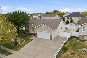 603 E 2050 S, Clearfield, UT 84015 - Photo 29