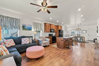 1145 S 1225 W, Clearfield, UT 84015 - Photo 7