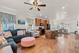 1145 S 1225 W, Clearfield, UT 84015 - Photo 7