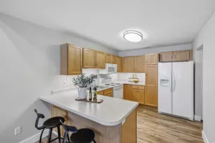 3575 S Villa Vw Dr, West Valley, UT 84119 - Photo 13