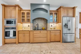 11226 S River Front Pkwy, South Jordan, UT 84095 - Photo 19
