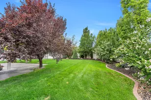 11226 S River Front Pkwy, South Jordan, UT 84095 - Photo 71