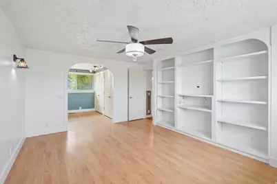 5878 S 5100 W, Hooper, UT 84315 - Photo 23
