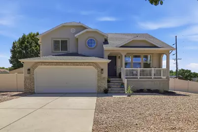 135 W Settlement Cir S, Midvale, UT 84047 - Photo 3