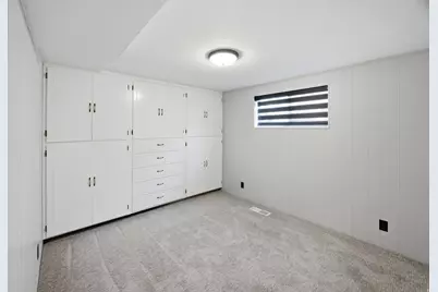 460 N 300 E, Logan, UT 84321 - Photo 27