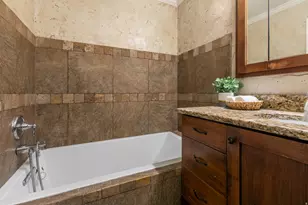 1360 N Nola Dr E, Centerville, UT 84014 - Photo 25