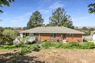 1360 N Nola Dr E, Centerville, UT 84014 - Photo 39