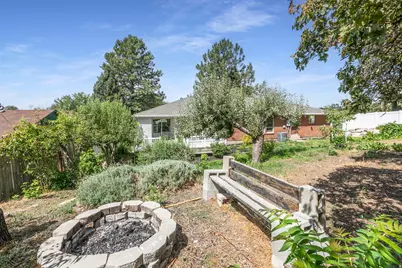 1360 N Nola Dr E, Centerville, UT 84014 - Photo 41