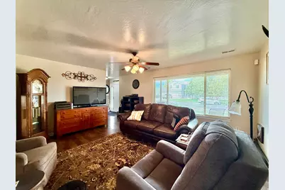 451 W 2800 S, Vernal, UT 84078 - Photo 13