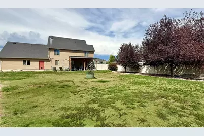 451 W 2800 S, Vernal, UT 84078 - Photo 39