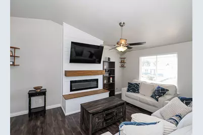 994 W 880 S, Tooele, UT 84074 - Photo 11