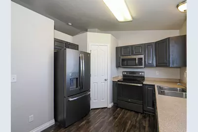 994 W 880 S, Tooele, UT 84074 - Photo 5