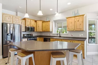 7334 W New Sycamore Dr, West Jordan, UT 84081 - Photo 35