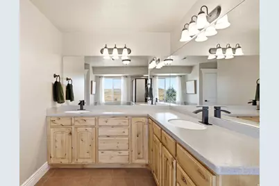 7334 W New Sycamore Dr, West Jordan, UT 84081 - Photo 49