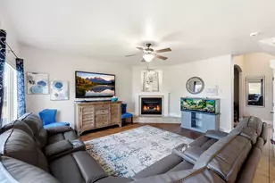 7334 W New Sycamore Dr, West Jordan, UT 84081 - Photo 23
