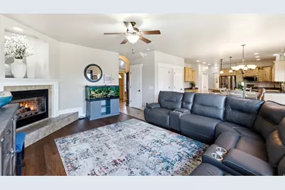 7334 W New Sycamore Dr, West Jordan, UT 84081 - Photo 25