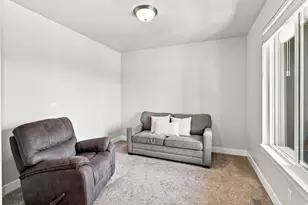 244 N Maple Bend Dr, Spanish Fork, UT 84660 - Photo 13