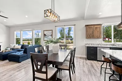 244 N Maple Bend Dr, Spanish Fork, UT 84660 - Photo 5
