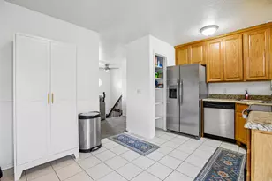 1114 W 2525 N, Layton, UT 84041 - Photo 5