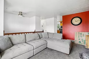 1114 W 2525 N, Layton, UT 84041 - Photo 3