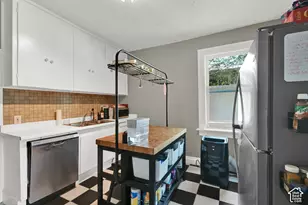 361 N Main St W, Salt Lake City, UT 84103 - Photo 15