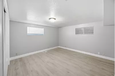 460 N 300 E, Logan, UT 84321 - Photo 23