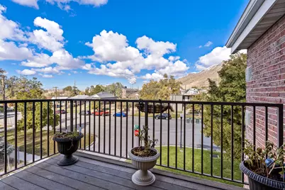 325 W 700 N #9, Salt Lake City, UT 84103 - Photo 13
