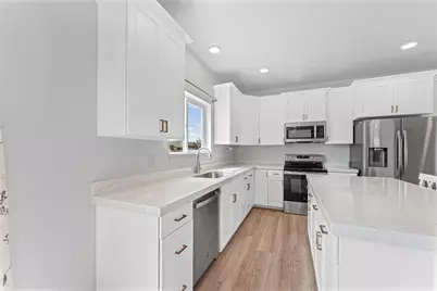 3289 N Pronghorn Dr, Eagle Mountain, UT 84005 - Photo 7