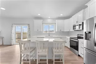 3289 N Pronghorn Dr, Eagle Mountain, UT 84005 - Photo 9