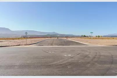3245 W 800 N #10, Cedar City, UT 84721 - Photo 19