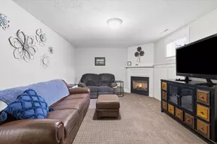 220 E 300 N, Hyde Park, UT 84318 - Photo 17