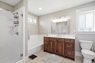 220 E 300 N, Hyde Park, UT 84318 - Photo 15