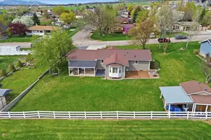 220 E 300 N, Hyde Park, UT 84318 - Photo 29