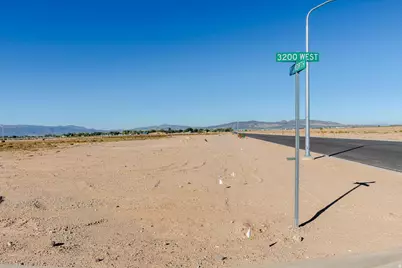 3305 W 800 N #8, Cedar City, UT 84721 - Photo 7